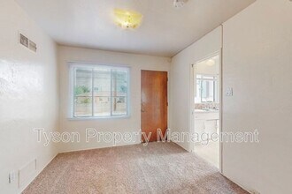 6021 Aspen Ave NE in Albuquerque, NM - Building Photo - Building Photo