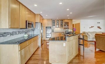 4216 Morris Park Rd in McFarland, WI - Building Photo - Building Photo