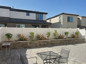 76336 Oxford Ln in Palm Desert, CA - Building Photo - Building Photo