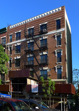 453 W 166th St in New York, NY - Building Photo - Building Photo