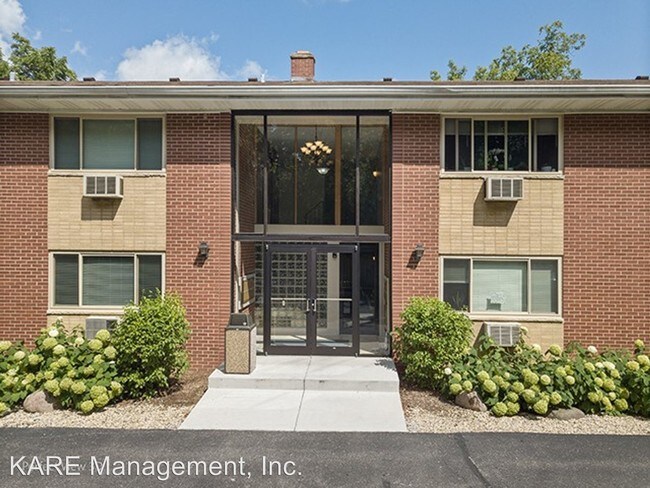 709 W Park Ave in Libertyville, IL - Building Photo - Building Photo