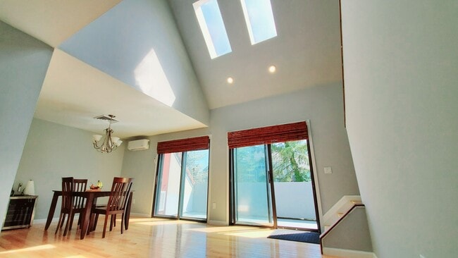 property at 14 Cerone Ct