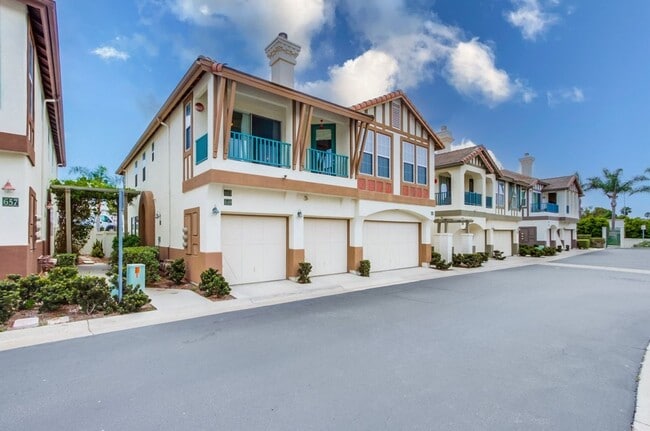 property at 653 Sweet Pea Pl