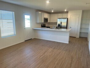 144 Pine Bend Ct in Magnolia, TX - Building Photo - Building Photo