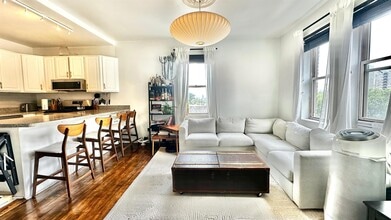 34 74th St in North Bergen, NJ - Building Photo - Building Photo
