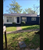 654 Maple St in Fairfield, AL - Building Photo