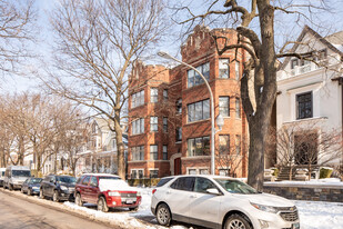 2439-2443 N Burling St Apartments