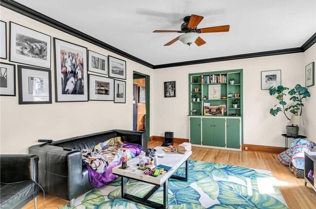 2921 Zenith Ave N in Minneapolis, MN - Building Photo - Building Photo