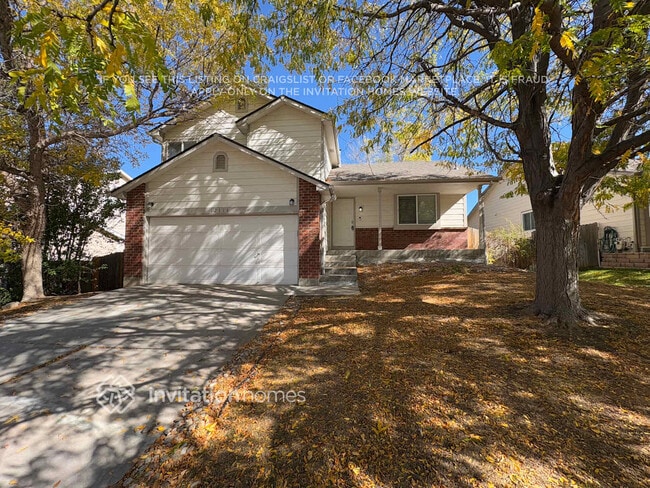 property at 12116 Grape St