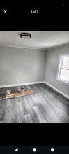 32 Railroad St in Skowhegan, ME - Foto de edificio - Building Photo