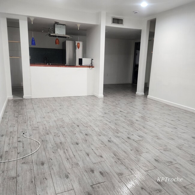 property at 7684 Forest City Rd