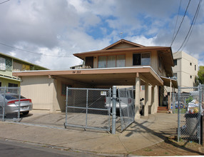 94-318 Pupuole St in Waipahu, HI - Building Photo - Building Photo
