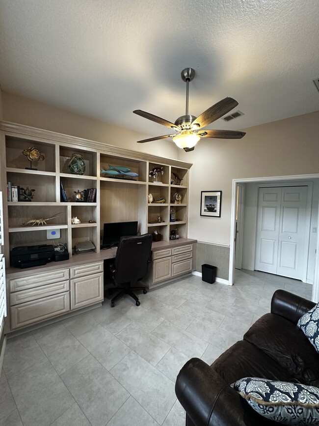 9 Chinkapin Cir in Homosassa, FL - Building Photo - Building Photo
