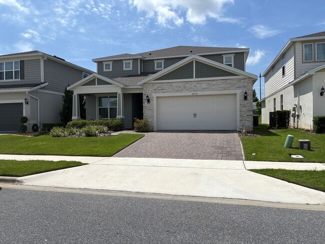 3275 Buoy Cir in Oakland, FL - Building Photo - Building Photo