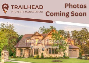 1100 N Noland Rd in Independence, MO - Building Photo