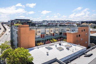 Flower Market Lofts in San Francisco, CA - Building Photo - Building Photo