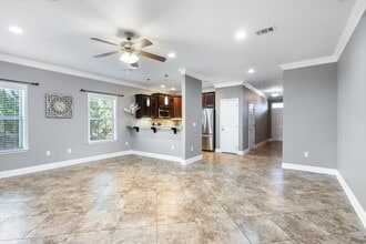 8890 White Ibis Way in Navarre, FL - Building Photo - Building Photo