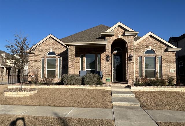 8588 Bachman Ln in Frisco, TX - Foto de edificio