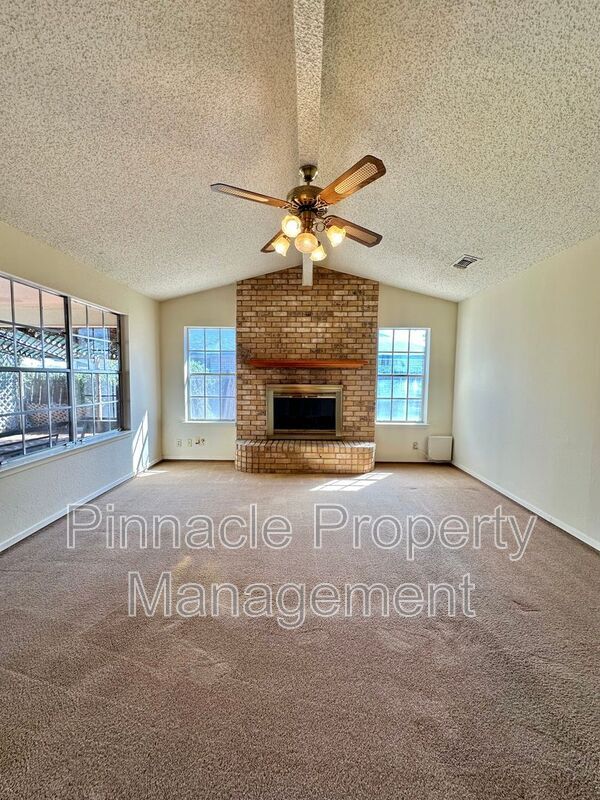 property at 5818 Davenport Dr