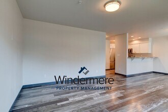 1651 SW Mulberry Pl in Oak Harbor, WA - Building Photo - Building Photo