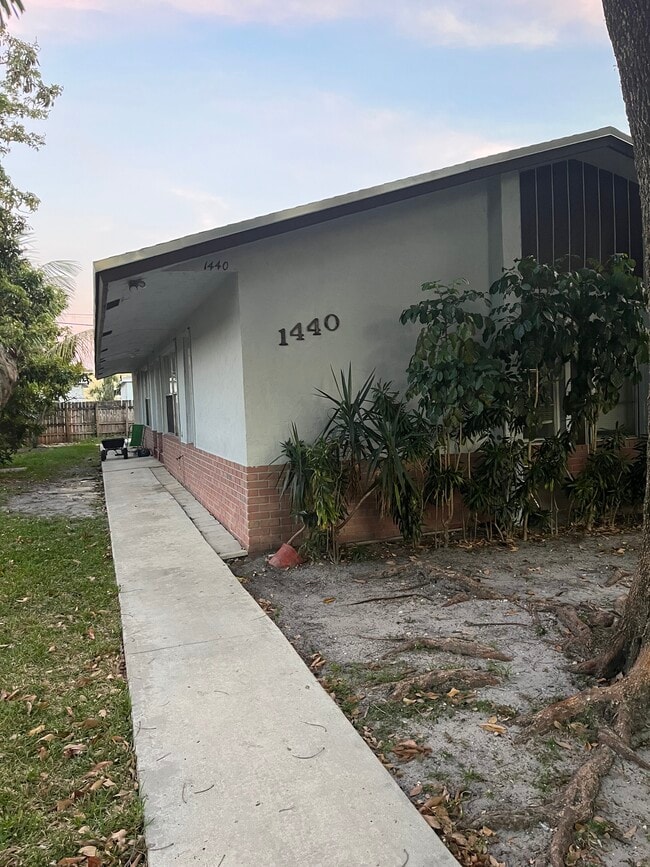 property at 1440 SW 41st Ave