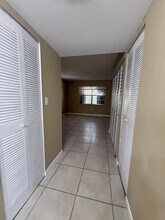 4334 NW 9th Ave in Deerfield Beach, FL - Building Photo - Building Photo