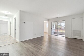 8573 Falls Run Rd in Ilchester, MD - Building Photo - Building Photo
