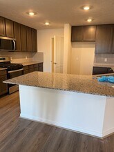 1634 Vista Luna Dr in Texas City, TX - Building Photo - Building Photo