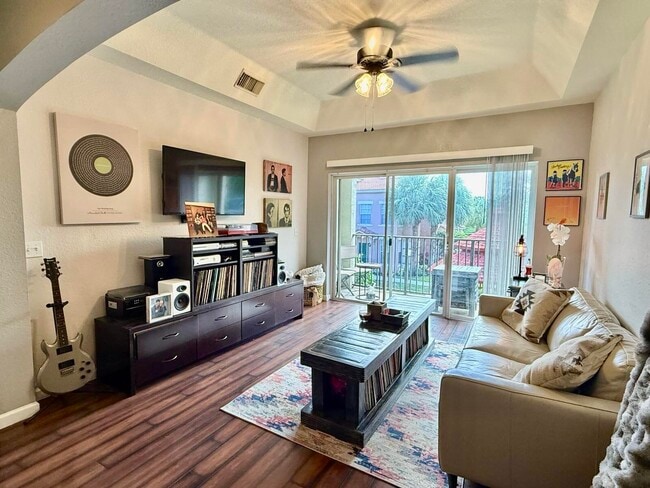 property at 1603 Belmont Pl