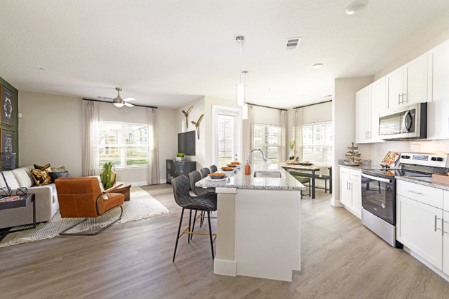 3060 Southcreek Blvd in Orlando, FL - Building Photo - Building Photo
