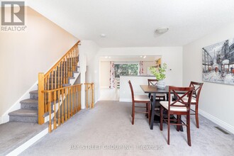 2300-2300 Brays Ln in Oakville, ON - Building Photo - Building Photo