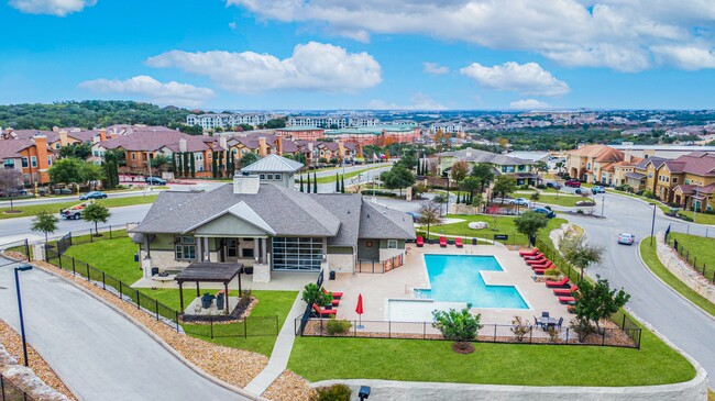 Overlook at Stone Oak Park Apartments in San Antonio, TX - Building Photo - Building Photo