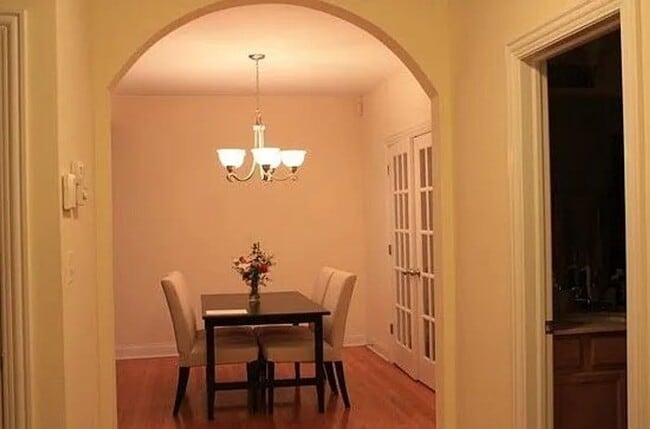 1544 W Sherwin Ave in Chicago, IL - Building Photo - Building Photo