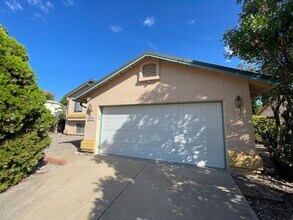2717 S Suncrest Dr in Sierra Vista, AZ - Building Photo - Building Photo