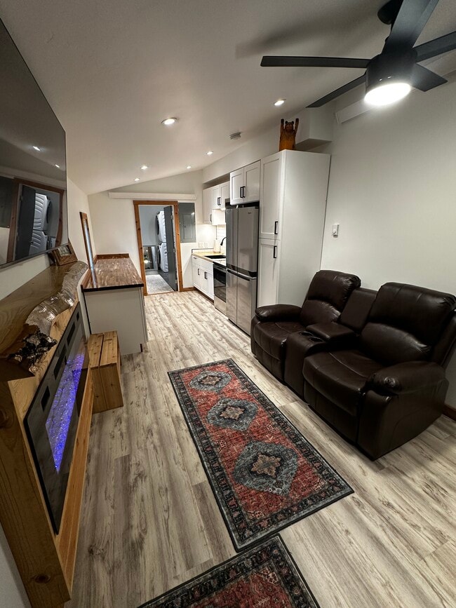property at 116 E Clark St