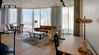 143 E Commerce St, Unit 901 in San Antonio, TX - Building Photo