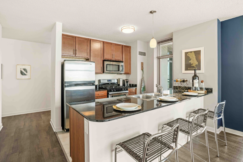 448 W Kinzie St in Chicago, IL - Building Photo