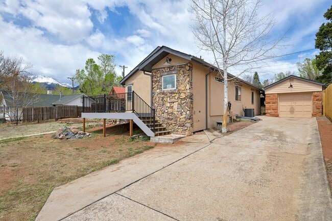 property at 3408 W Pikes Peak Ave