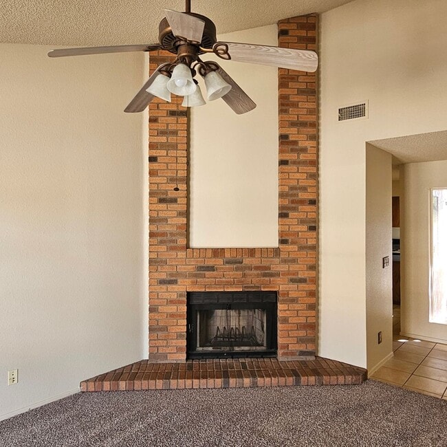 1566 W 13th St in Yuma, AZ - Building Photo - Building Photo