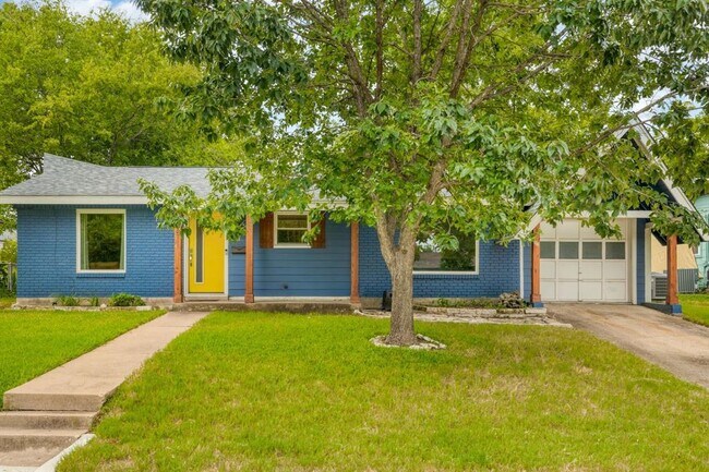 1511 Fairfield Dr