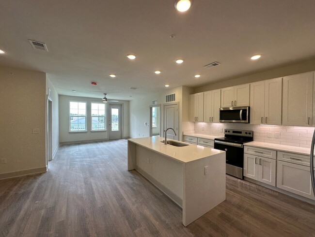 Saltaire Apartment Homes in Santa Rosa Beach, FL - Building Photo - Building Photo