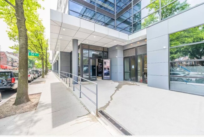8808 Justice Ave in Queens, NY - Building Photo - Building Photo