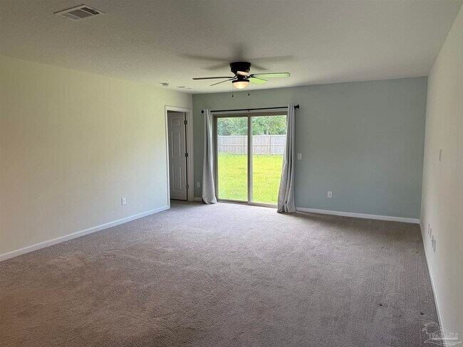 8743 Schooner Ln in Pensacola, FL - Building Photo - Building Photo
