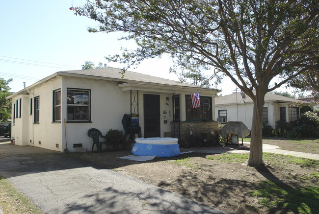 800-810 N Garfield Ave in Alhambra, CA - Building Photo - Building Photo