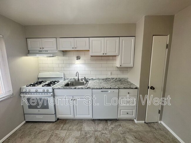 property at 440 Eichelberger St