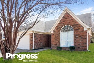 9279 Morning Park Dr in Memphis, TN - Building Photo