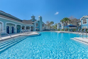 The Club at Danforth Apartments in Jacksonville, FL - Building Photo