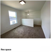 6050 S Hummingbird Ln in Columbia, MO - Building Photo - Building Photo
