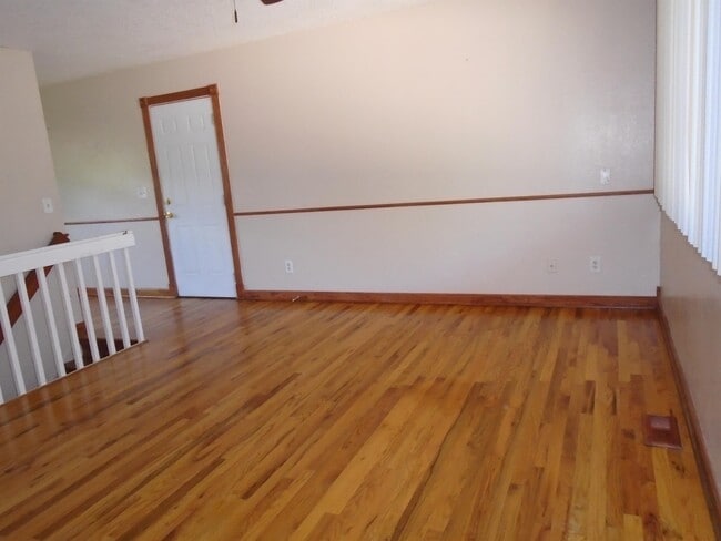 912 Foothills Ct in Windsor, CO - Building Photo - Building Photo