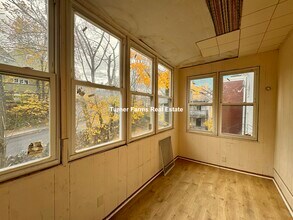 144 Hillside St, Unit 2 in Boston, MA - Building Photo - Building Photo